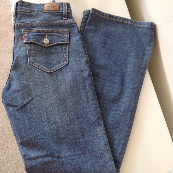 Levi's perfectly slimming 512 jeans - Picture 3 of 7